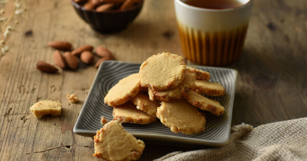 杏仁角酥餅