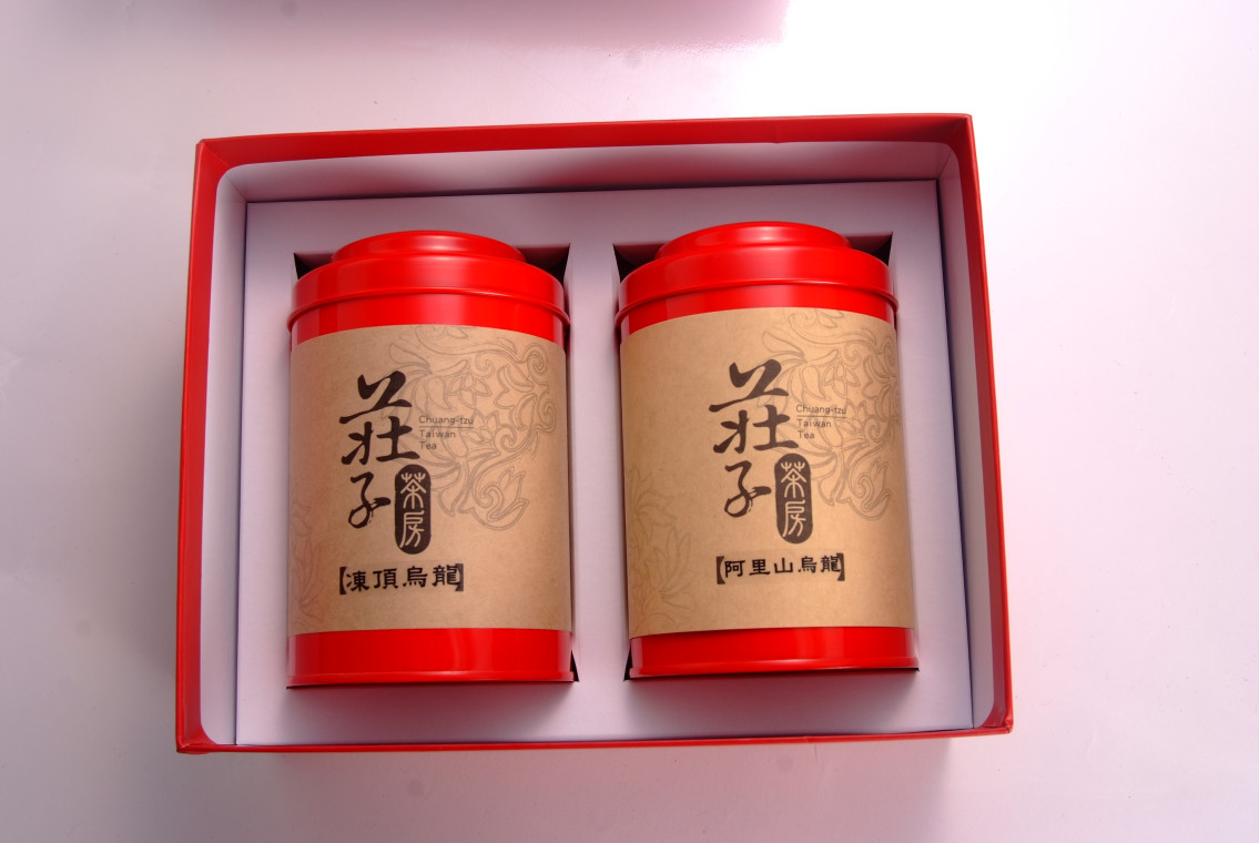 禮盒組 凍頂烏龍(150g)+ 黑烏龍(炭焙烏龍)(150g)